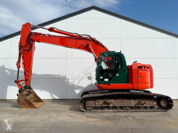 Pelle sur chenilles New Holland