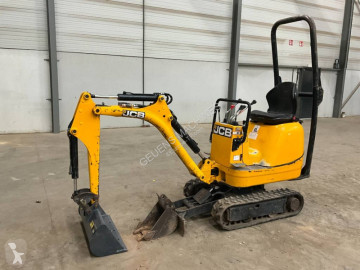 Mini pelle JCB