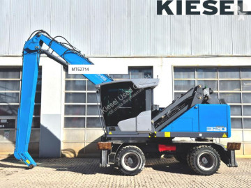 Pelle de manutention Fuchs