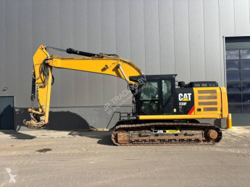 Caterpillar330