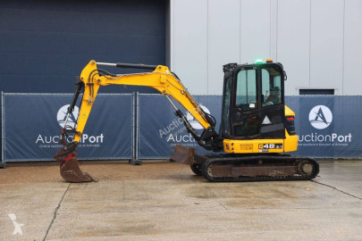 Mini pelle JCB