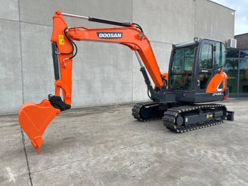 Pelle sur chenilles Doosan