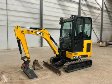 Mini pelle JCB