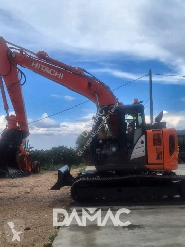 Pásová lopata Hitachi
