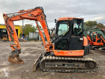 جرافة صغيرة Komatsu