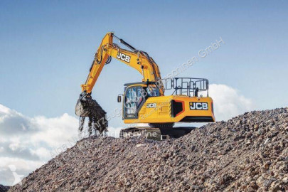 Верижен багер JCB