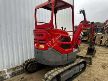 VolvoEC25