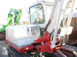 Takeuchi mini-escavadora usada