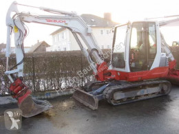 Takeuchi mini-escavadora usada