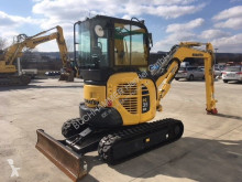 Excavadora Komatsu PC35MR-3 miniexcavadora usada