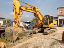 Excavator pe şenile Hyundai 210NLC7