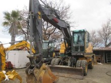 Escavadora de rodas Volvo EW140 C