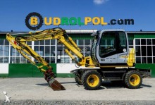 Excavadora New Holland MH 2.6 excavadora de ruedas usada