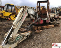 Pelle sur pneus Takeuchi TB153 FR