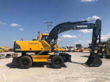 Volvo EW 180 B escavadora de rodas usada