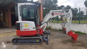 جرافة Takeuchi TB 23 R جرافة مجنزرة مستعمل