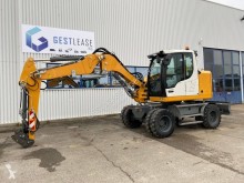 Liebherr A912 A 912 Compact pelle sur pneus occasion
