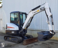 جرافة Bobcat E 32 جرافة مجنزرة مستعمل