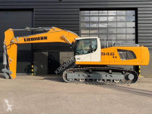 Liebherr R946