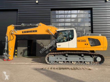 Liebherr R936
