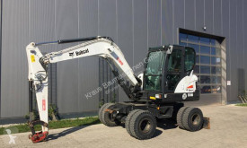 Pelle sur pneus Bobcat E 55 W