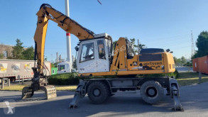 Liebherr A 904 C pelle sur pneus occasion