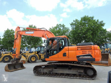 Excavadora Doosan DX225 excavadora de cadenas usada