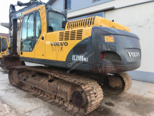 Volvo EC210 BNLC excavator pe şenile second-hand
