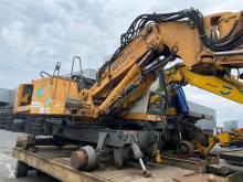 Liebherr A 904 (For parts) gravemaskine på hjul skadet