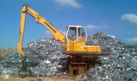 Liebherr E922 Li materialhåndteringsmaskine brugt