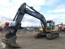 Pelle sur chenilles Volvo EC210 LC