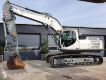 Pelle sur chenilles JCB JS300LC