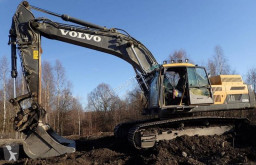 Excavadora Volvo EC380 DL excavadora de cadenas usada