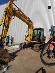 JCB JS 130 верижен багер втора употреба