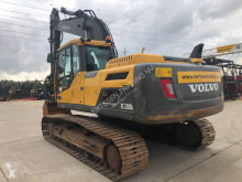 Volvo EC 220 DL (+ ENGCON) excavator pe şenile second-hand