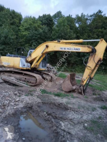 New Holland e215 koparka gąsienicowa pásová lopata použitý