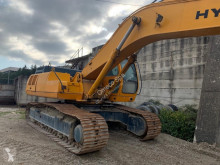 Pelle sur chenilles Hyundai R320 LC-3
