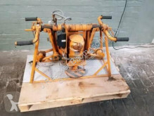 Pelle rail/route Stumec Holzschwellen Hobelmachine