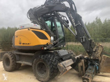 Pelle sur pneus Mecalac 714 MW e