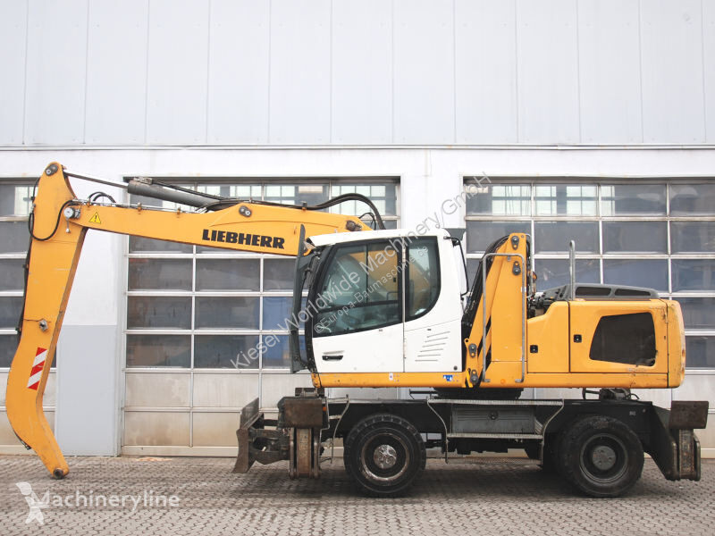 Liebherr Umschlagbagger 18 Anzeigen Von Gebraucht Liebherr Umschlagbagger Zum Verkauf