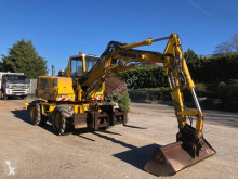 جرافة جرافة على عجلات Komatsu PW95