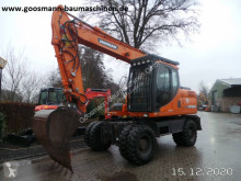 Doosan DX 160 W escavadora de rodas usada