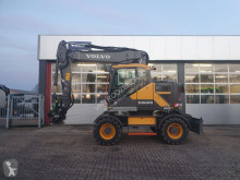 Escavadora de rodas Volvo Ewr170E
