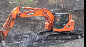 Rýpadlo Doosan DX235 LCR pásové rýpadlo ojazdený