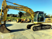 Excavadora New Holland E 245 excavadora de cadenas usada