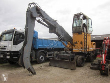 Liebherr A902 pelle sur pneus occasion