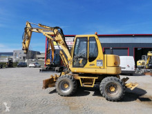 Pelle sur pneus Komatsu PW95
