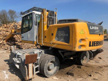 Pelle de manutention Liebherr LH 24 INCENDIE MOTEUR