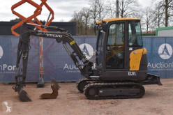 Pelle sur chenilles Volvo EC27 C