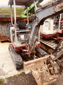Escavadora Takeuchi TB 016 mini-escavadora usada